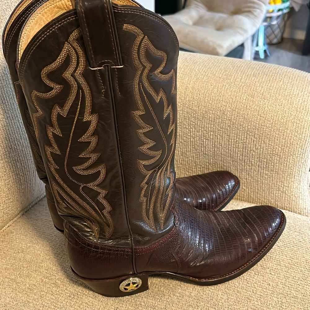 Men’s Justin Cowboy boots 10